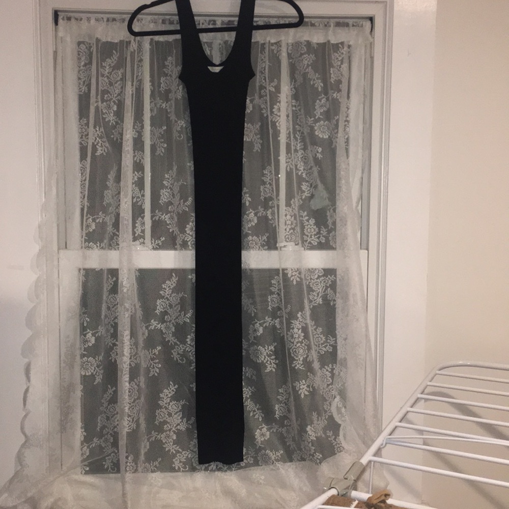 COPY - Everlane LBD - go weave form fitting dress